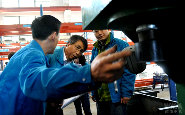 皖南電機開展小改小革推進技術創(chuàng)新1 皖南電機開展小改小革推進技術創(chuàng)新1