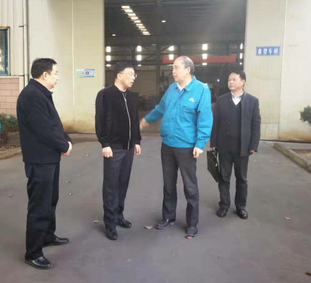 新任涇縣縣委副書記、代縣長施懷中到安徽威能電機有限公司 新任涇縣縣委副書記、代縣長施懷中到安徽威能電機有限公司